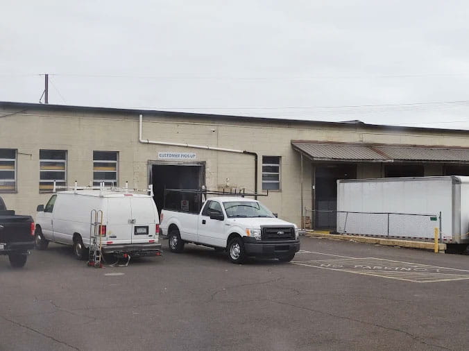Loading docke area at Weinstein Supply Willow Grove